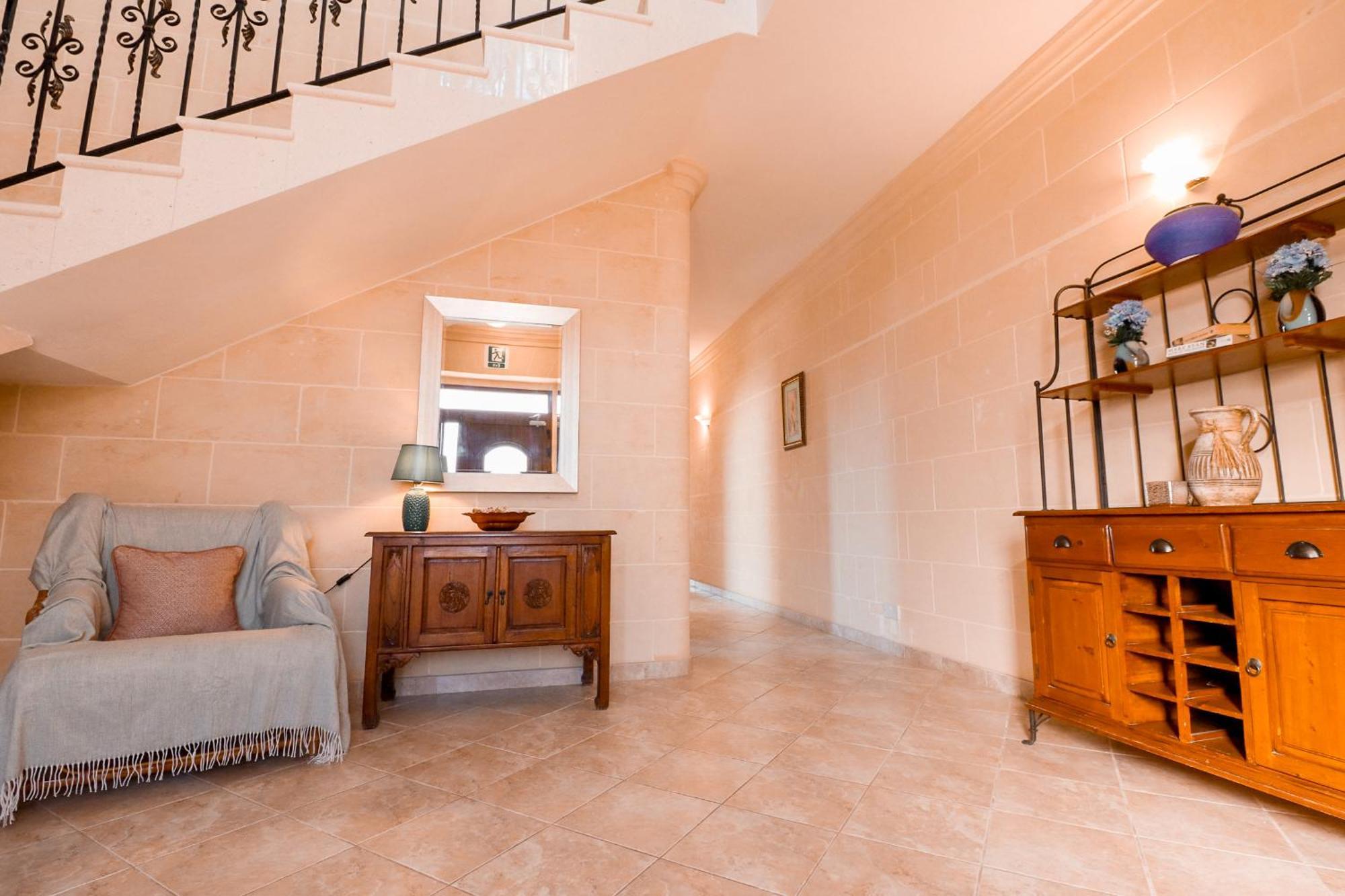 Villa Fieldend - Gozo Holiday Home Għarb Eksteriør bilde