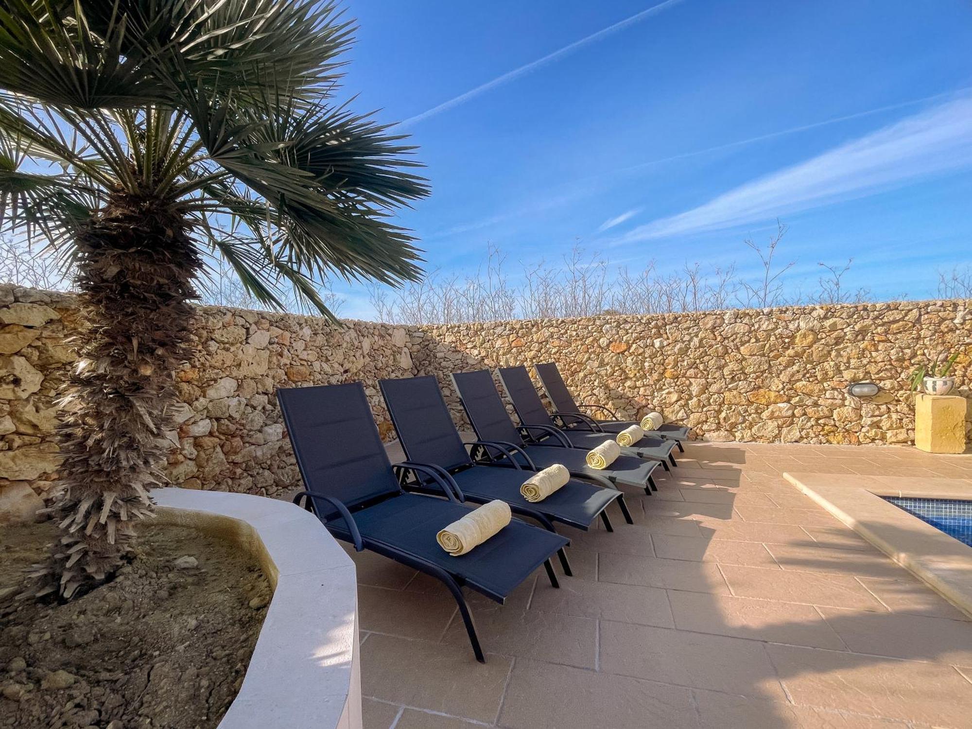 Villa Fieldend - Gozo Holiday Home Għarb Eksteriør bilde